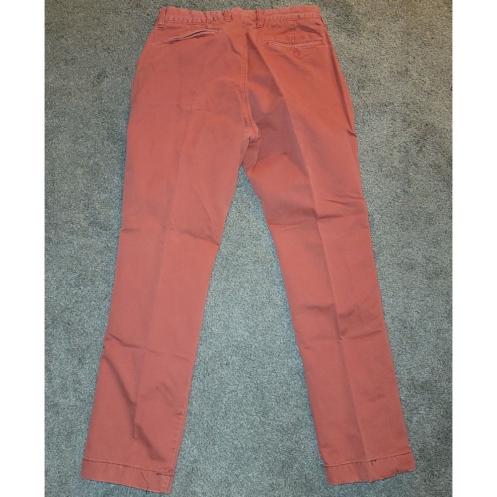 J. CREW Men's 34W 32L Broken In Regular Fit Washed Out Red DFR 05/24